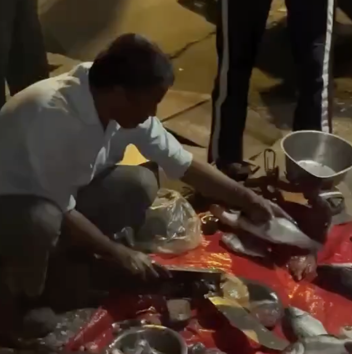 In Gokulpuri, Hindu Nationalists Force Shut Meat Shops Near Temple