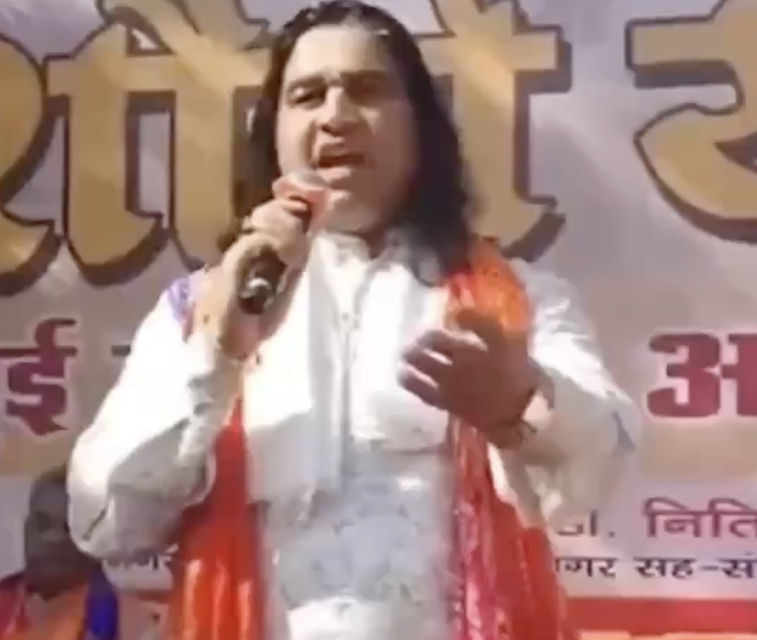 In Mathura, Devkinandan Thakur Warns Muslims to Surrender Kashi and Mathura