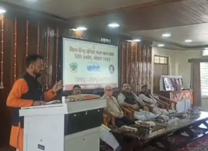 ‘VHP worker needed in every court to fight love Jihad’:Says VHP co national convenor Anvesh Jha; slams Congress for imposing emergency (Bhaskar English)