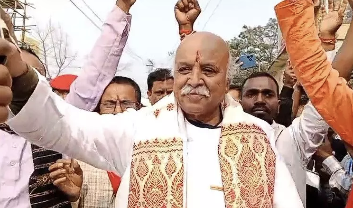 Togadia pushes NRC, DNA tests in Assam to weed out ‘illegal immigrants’ (Assam Tribune)