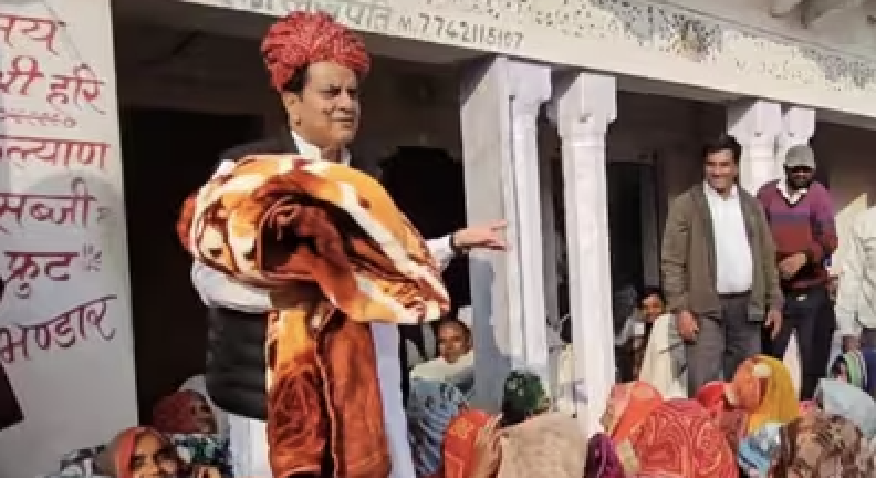 BJP leader refuses to give Muslim women blankets in Rajasthan, video surfaces (Hindustan Times)