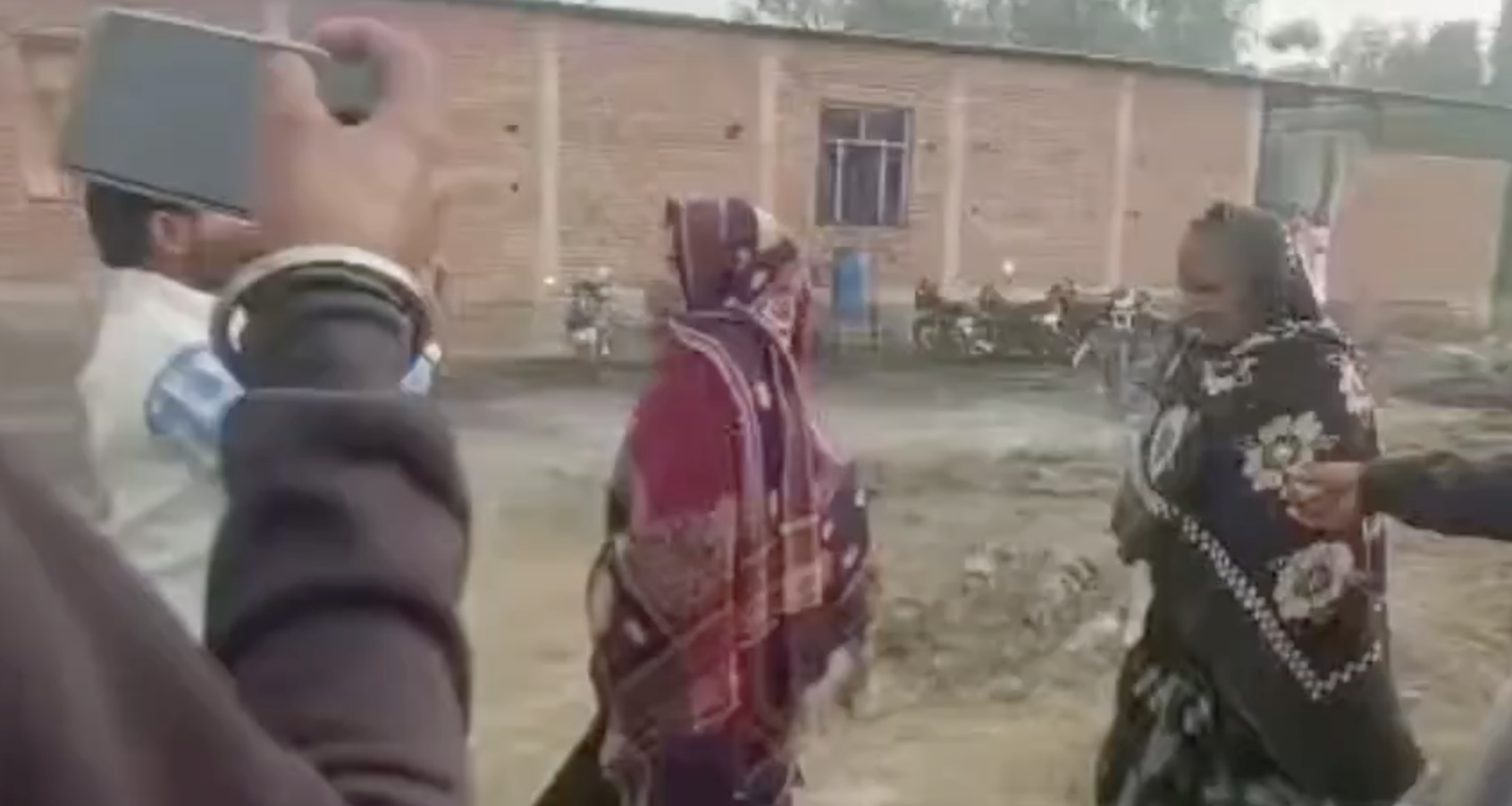 In Unnao, Bajrang Dal Disrupt Christian Prayer Meeting Over Conversion Claims