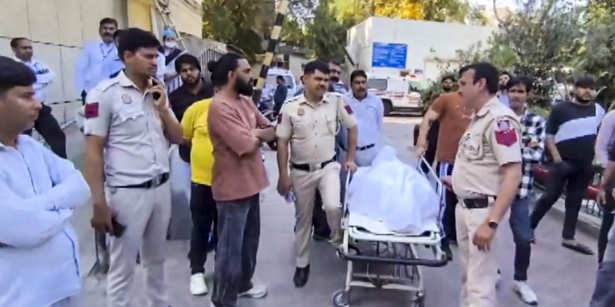 Delhi Police, RAF Deployed in Uttam Nagar After Tension Erupts Post Man’s Death in Holi Clashes (The Wire)