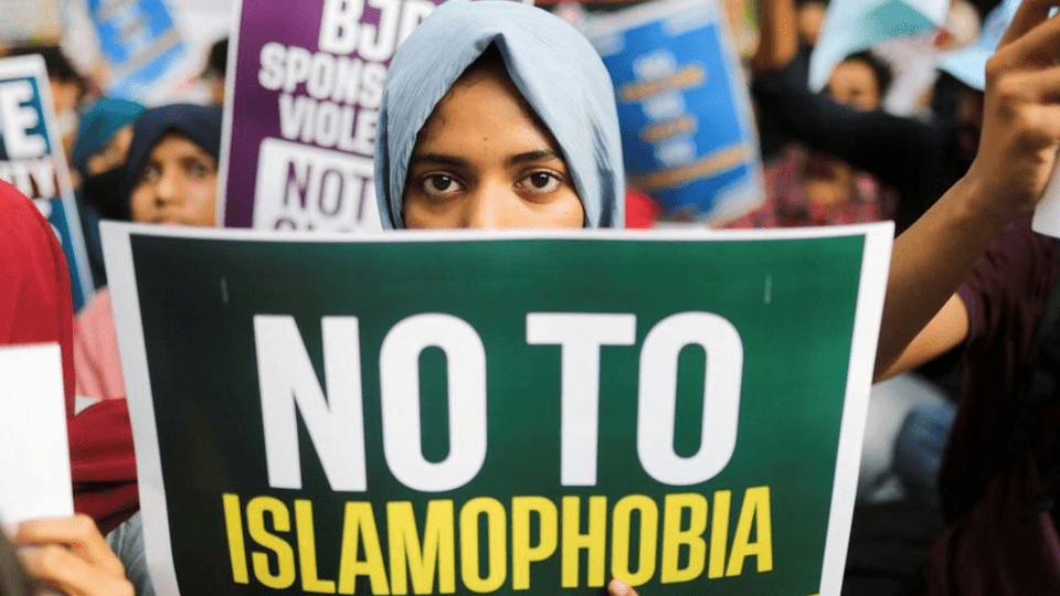 Muzaffarnagar: Hindutva group opposes Muslim family’s house purchase, calls it “house jihad” (Maktoob Media)