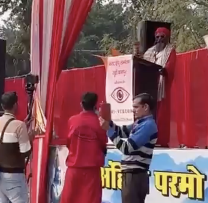 In Kanpur, Armed Monk Urges Hindus to Stockpile Weapons at Home