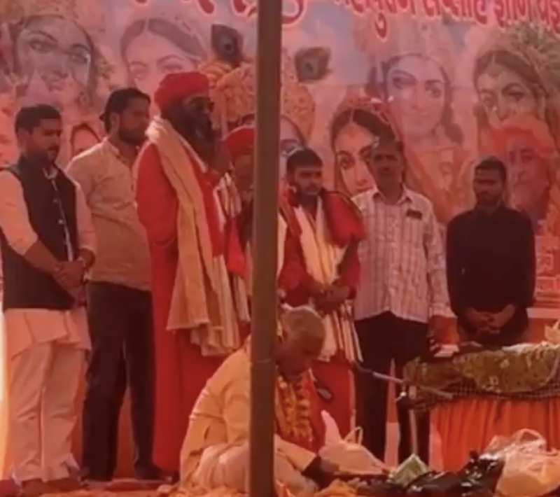 In Kanpur Dehat, Armed Monk Calls on Hindus to Behead ‘Jihadis’