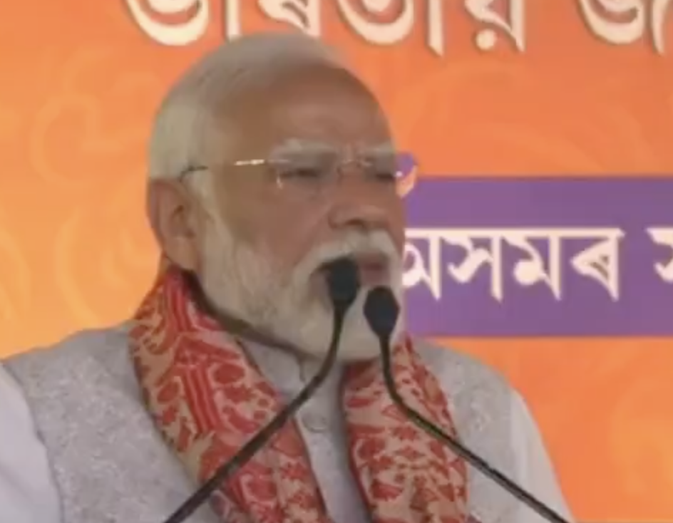 In Guwahati, PM Modi Accuses Congress of Protecting ‘Ghuspaithiya’
