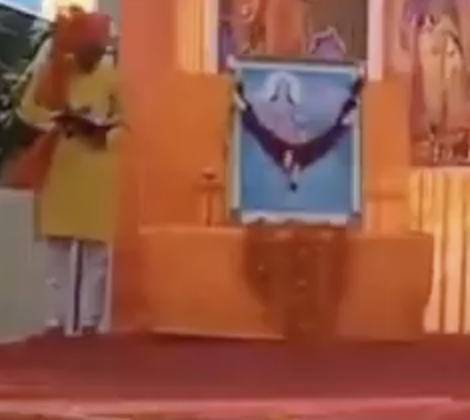 In Gujarat, Virat Hindu Sammelan Stages AK-47 Burqa Play for Children