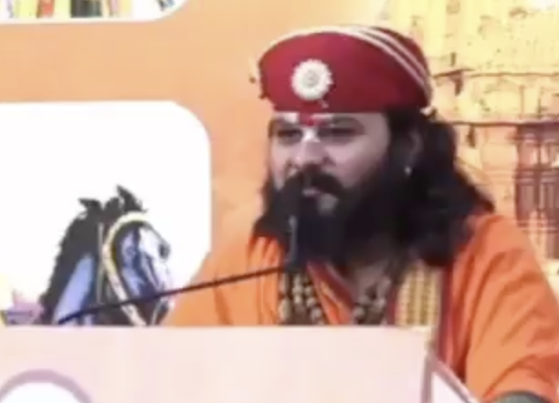 In Gandhinagar, Virat Hindu Sammelan Speaker Uses Slurs and Threatens Muslims With Expulsion