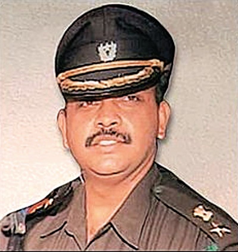 Armed Forces Tribunal puts Col Shrikant Purohit’s retirement on hold (Tribune India)