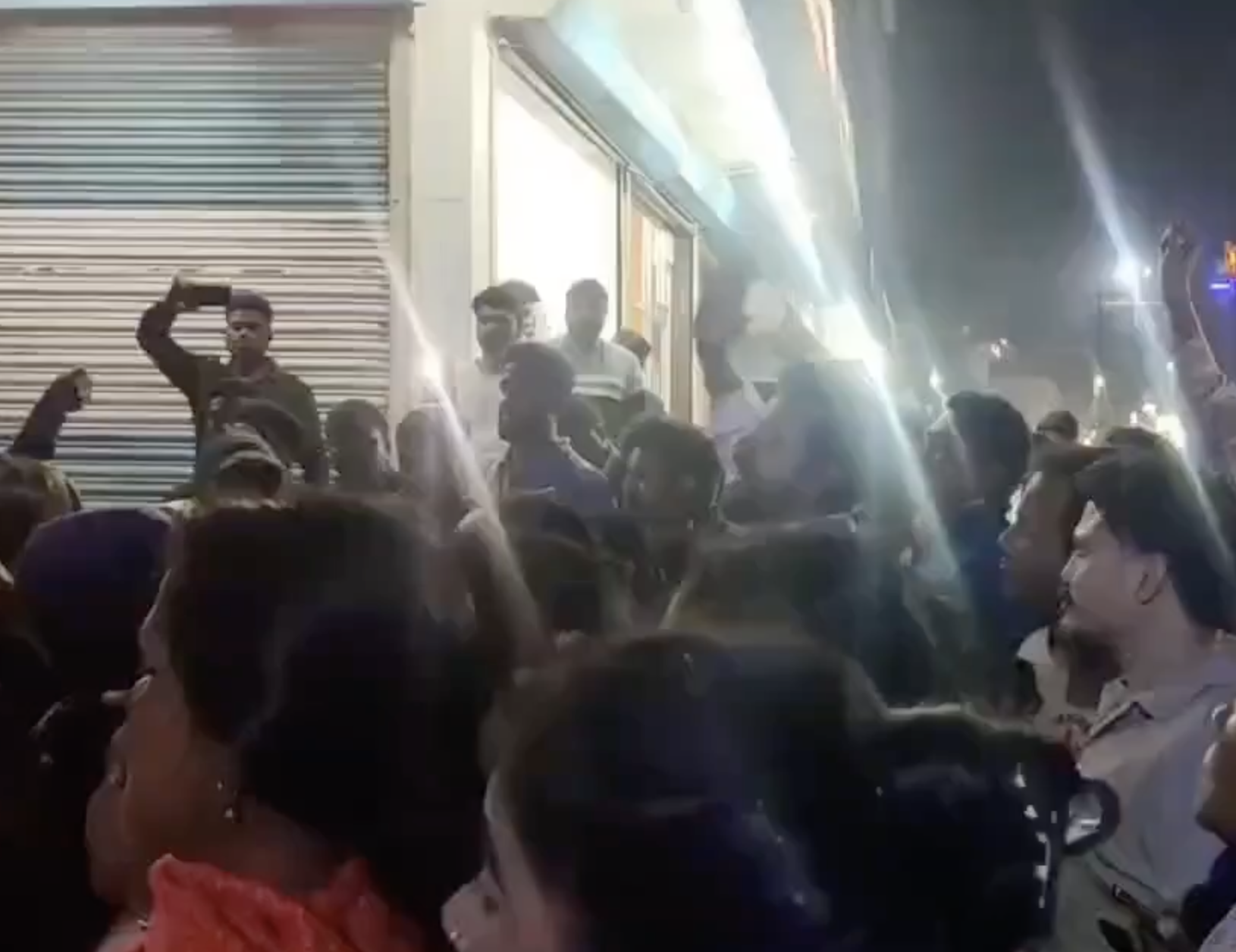 In Falakata, Hindu Jagran Manch Protesters Threaten to “Skin Jihadis Alive”
