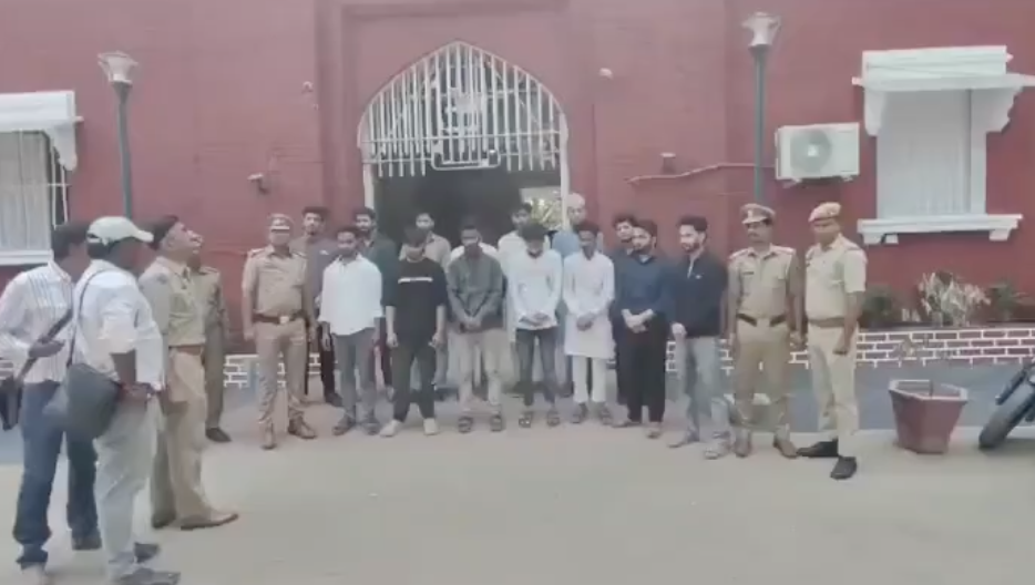 In Varanasi, Fourteen Muslims Arrested Over Iftar Gathering on Ganga Boat