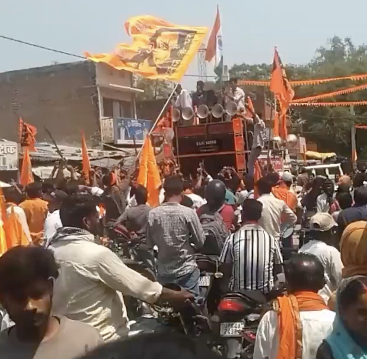 In Garhwa, Ram Navami Procession Features Public Display of Weapons