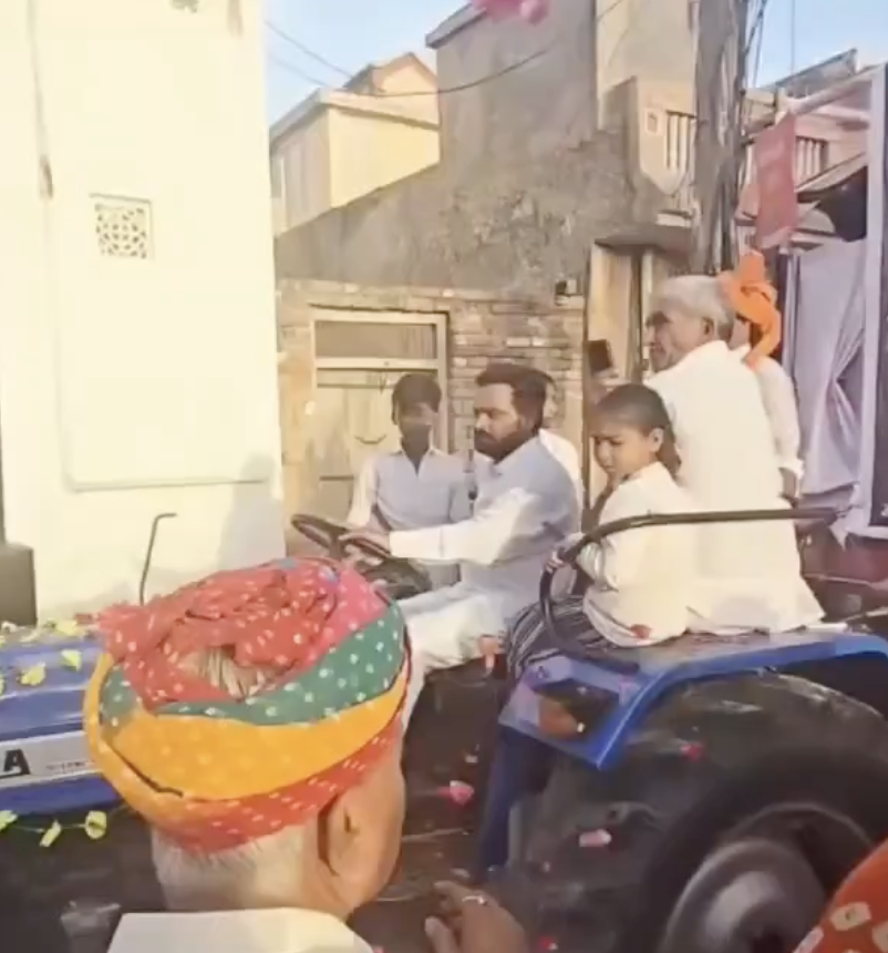 In Hanumangarh, Ramotsav Procession Features ‘Love Jihad’ Tableau and Sword Display