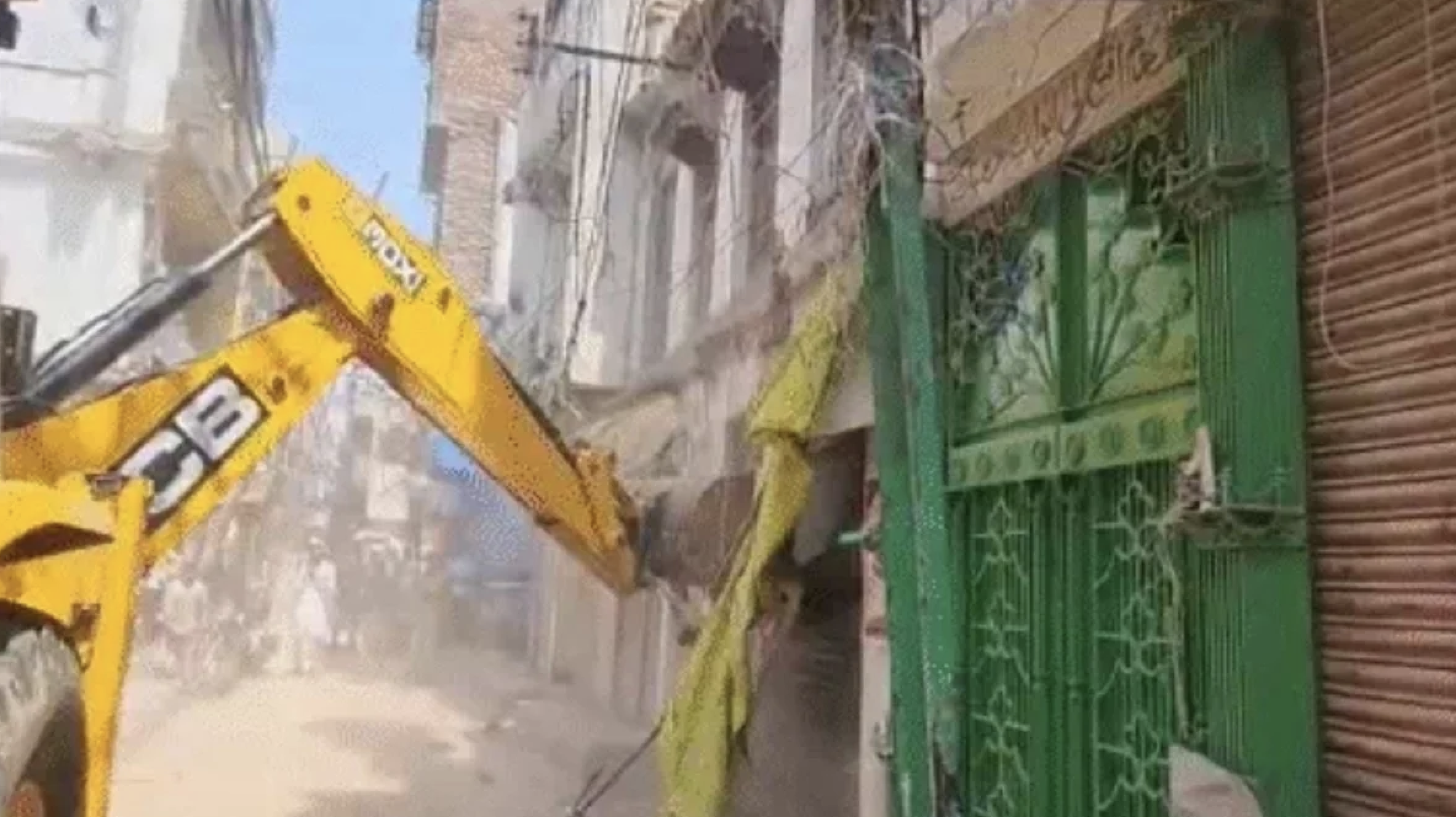 Varanasi’s Dalmandi Demolition Drive Resumes After Eid Al-Adha, Over 60 Buildings Razed So Far (The Observer Post)