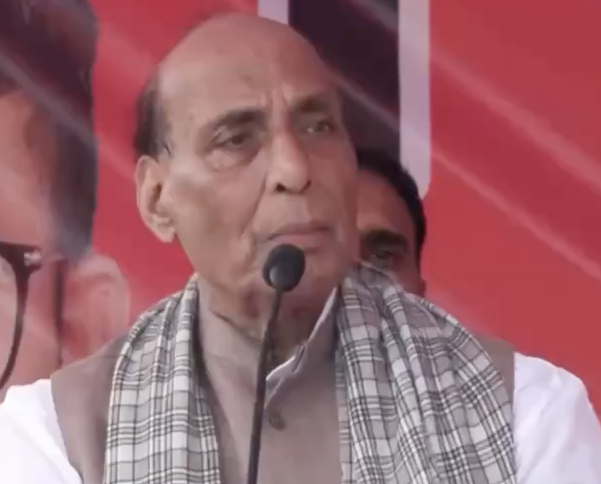 In Uttar Dinajpur, Rajnath Singh Targets ‘Bangladeshi Infiltrators’ in Campaign Speech