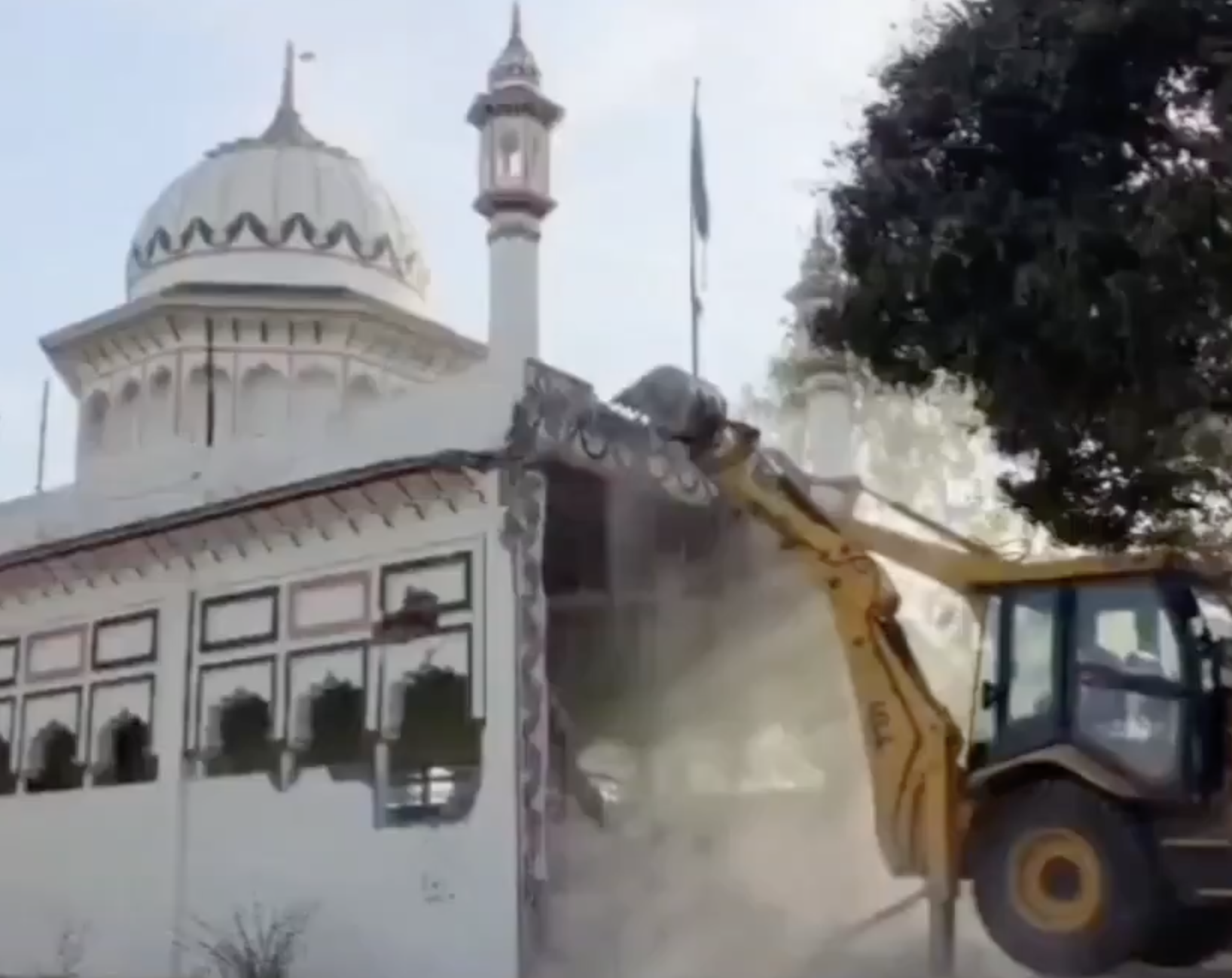 In Haridwar, Authorities Demolish Mazar Over Encroachment Allegations