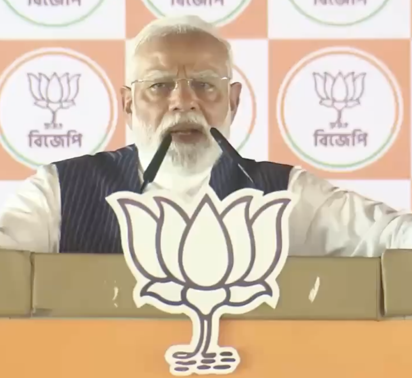 In North 24 Parganas, Modi Promises Freedom from ‘Infiltrators’