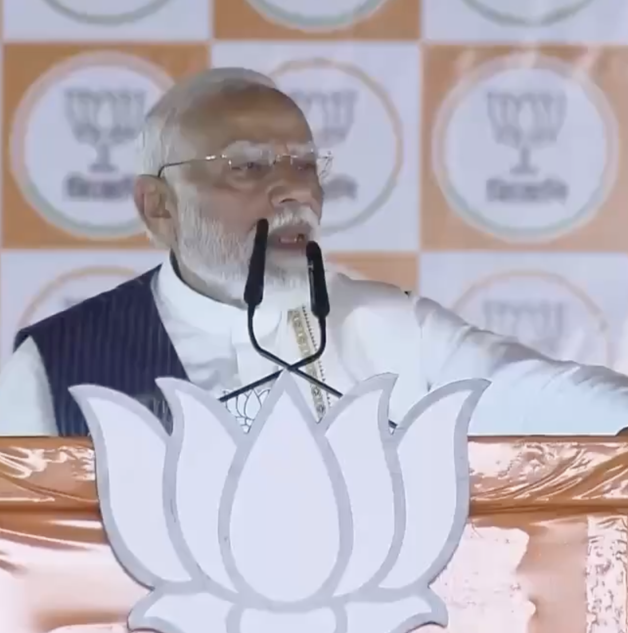 In Kolkata, Modi Links Encroachment and Livelihood Losses to ‘Infiltrators’