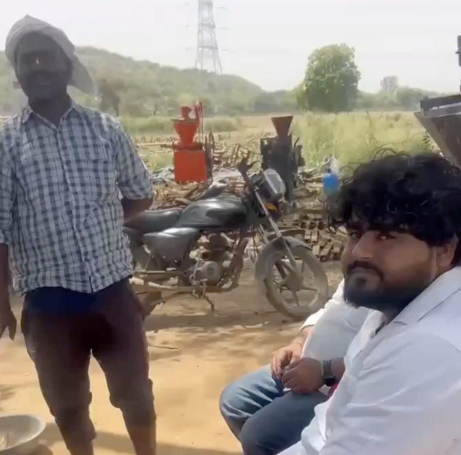 In Mathura, Cow Vigilante Harasses Muslim Vendor and Calls for Boycott of Muslims