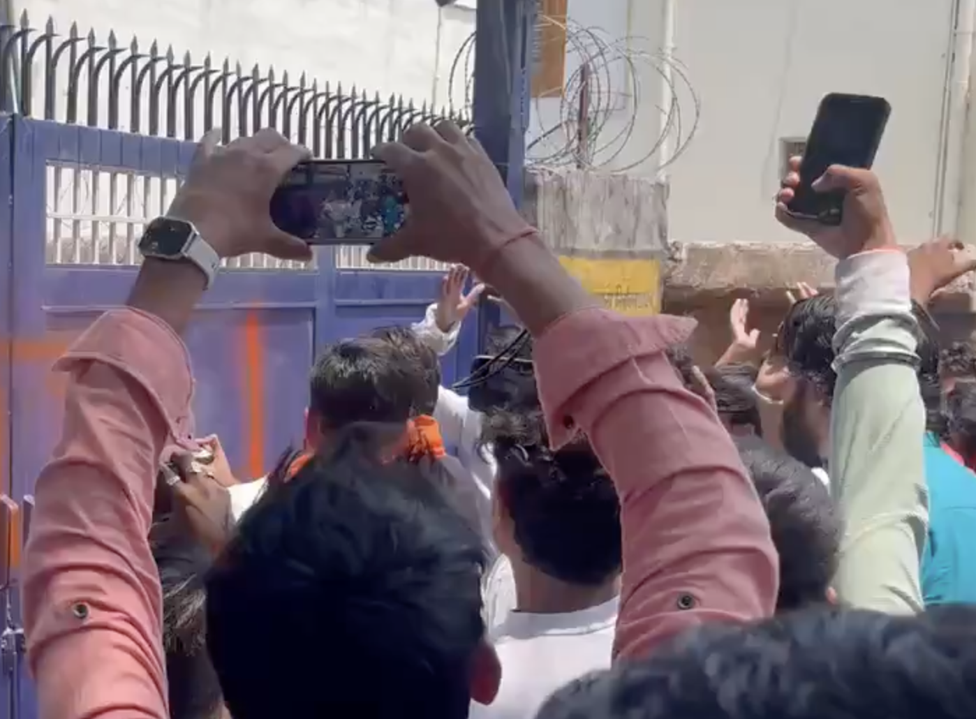 In Ghaziabad, Hindu Nationalists Vandalise Christian School Gate