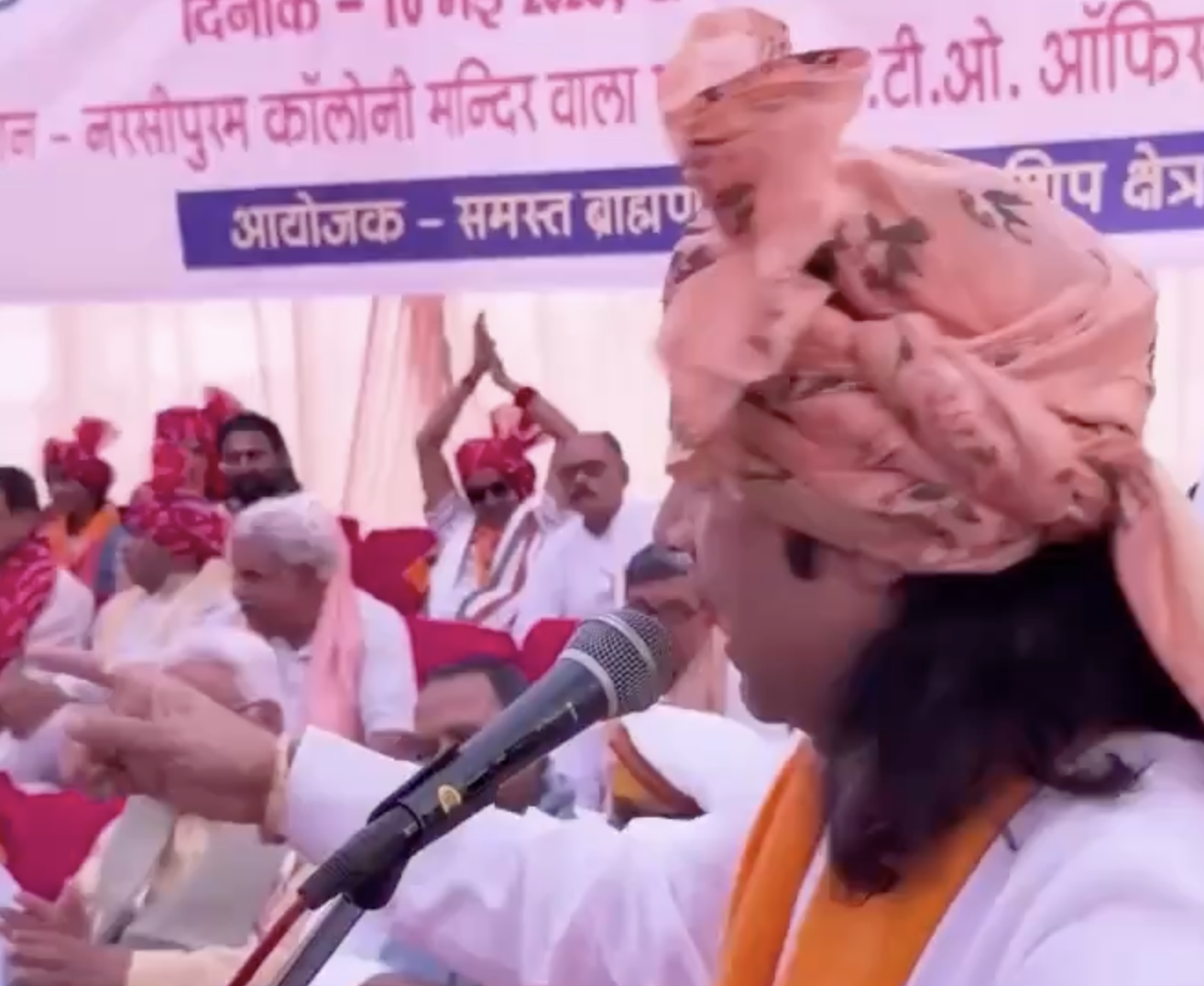 In Mathura, Devkinandan Thakur Calls for Sanatan Board and Krishna Janmabhoomi Temple