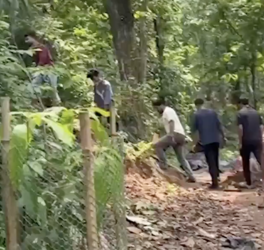 In Hajo, Hindu Jagran Manch Demolishes Muslim Homes Near Poa Mecca