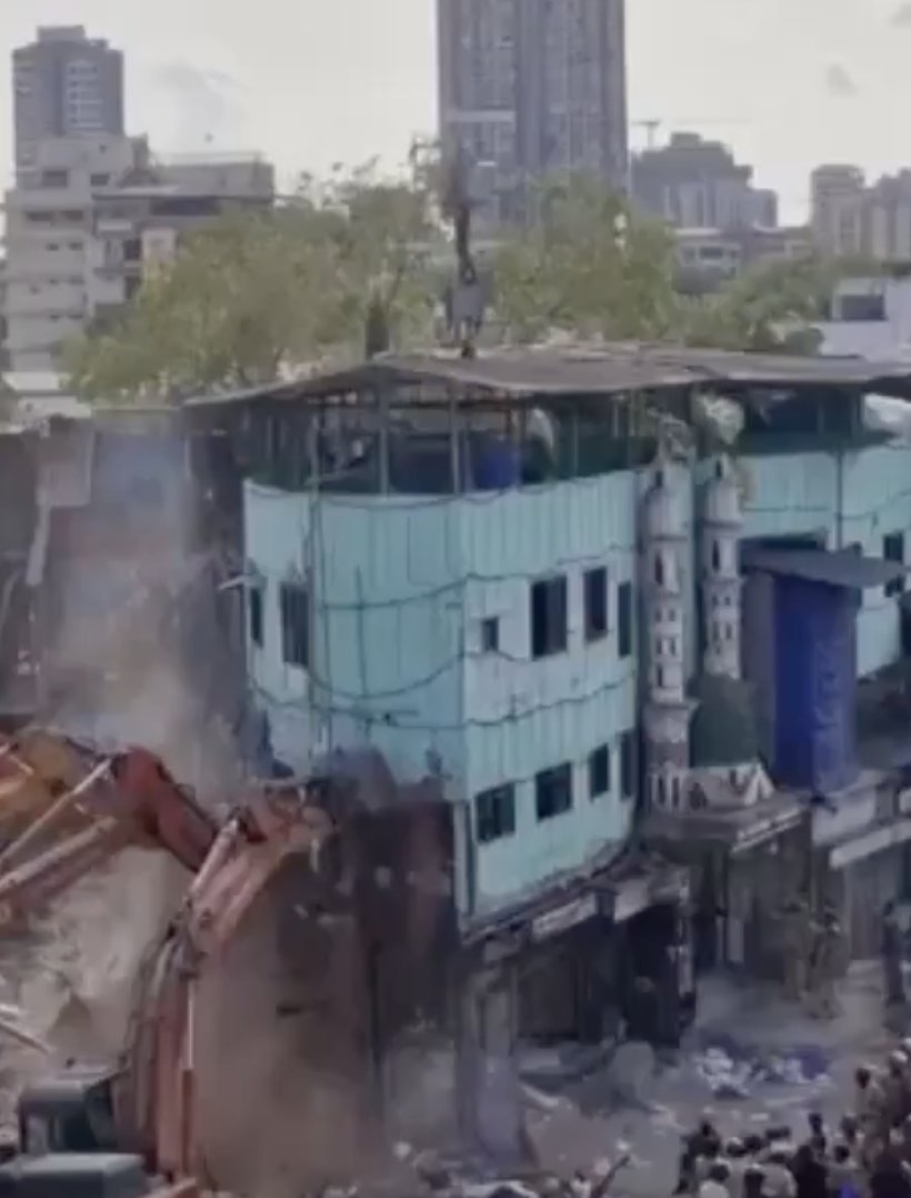 In Mumbai, Police Crack Down After Protests Over Mosque Demolition