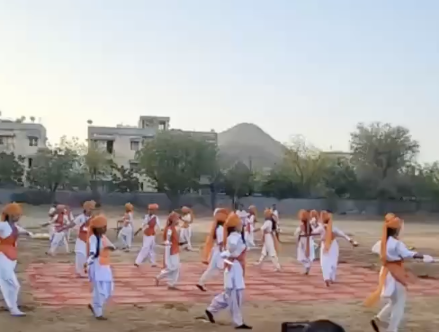 In Jhunjhunu, VHP-Durga Vahini Training Camp Features Weapons Display and Anti-Burqa Slogans
