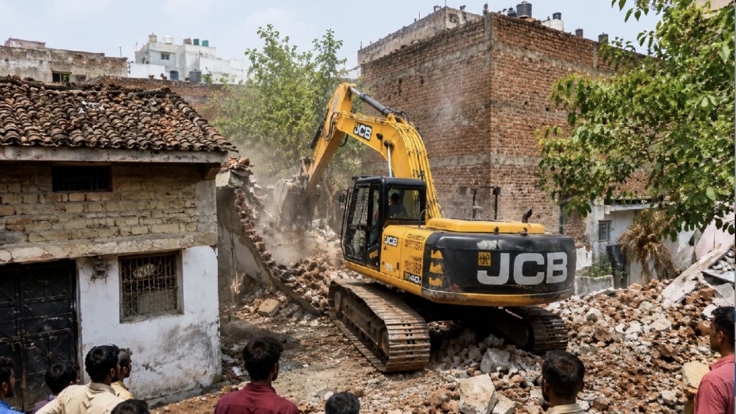 Madhya Pradesh Bulldozer Action Stayed: High Court Protects 38 Houses in Khandwa’s Badhiyatula Village After APCR Intervention (The Observer Post)