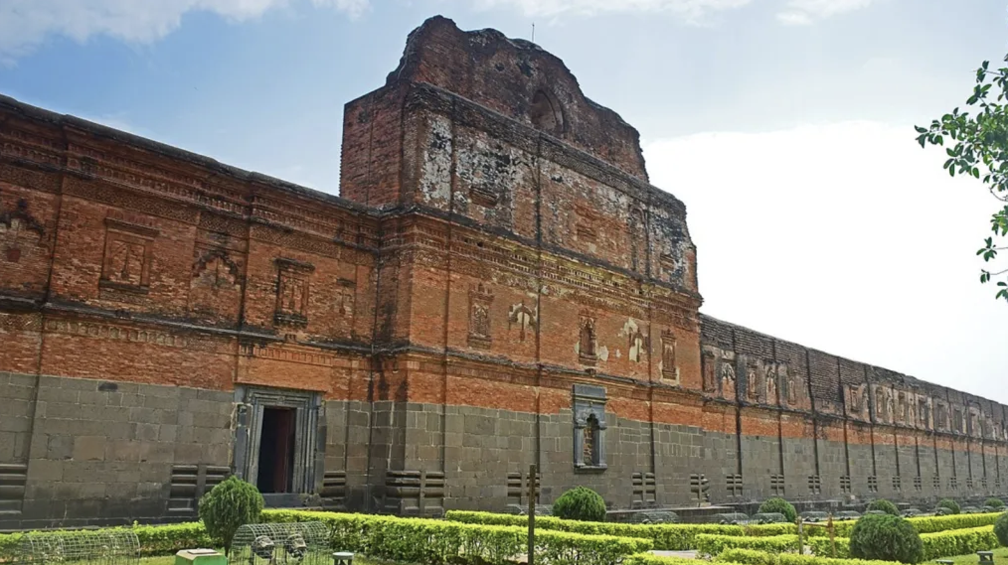Now Bengal: Prayers outside ancient mosque, BJP leader plans Shiva Lingam to strengthen ‘temple’ claim