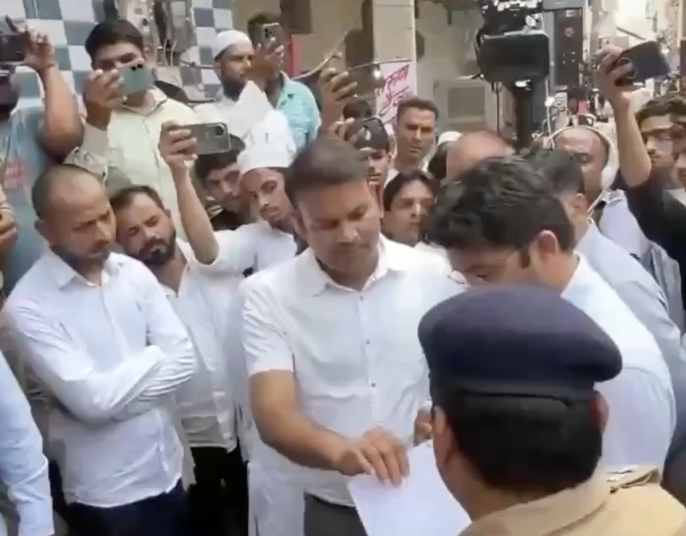 In Ghaziabad, Authorities Seal Madrasa Over Alleged Lack of Recognition