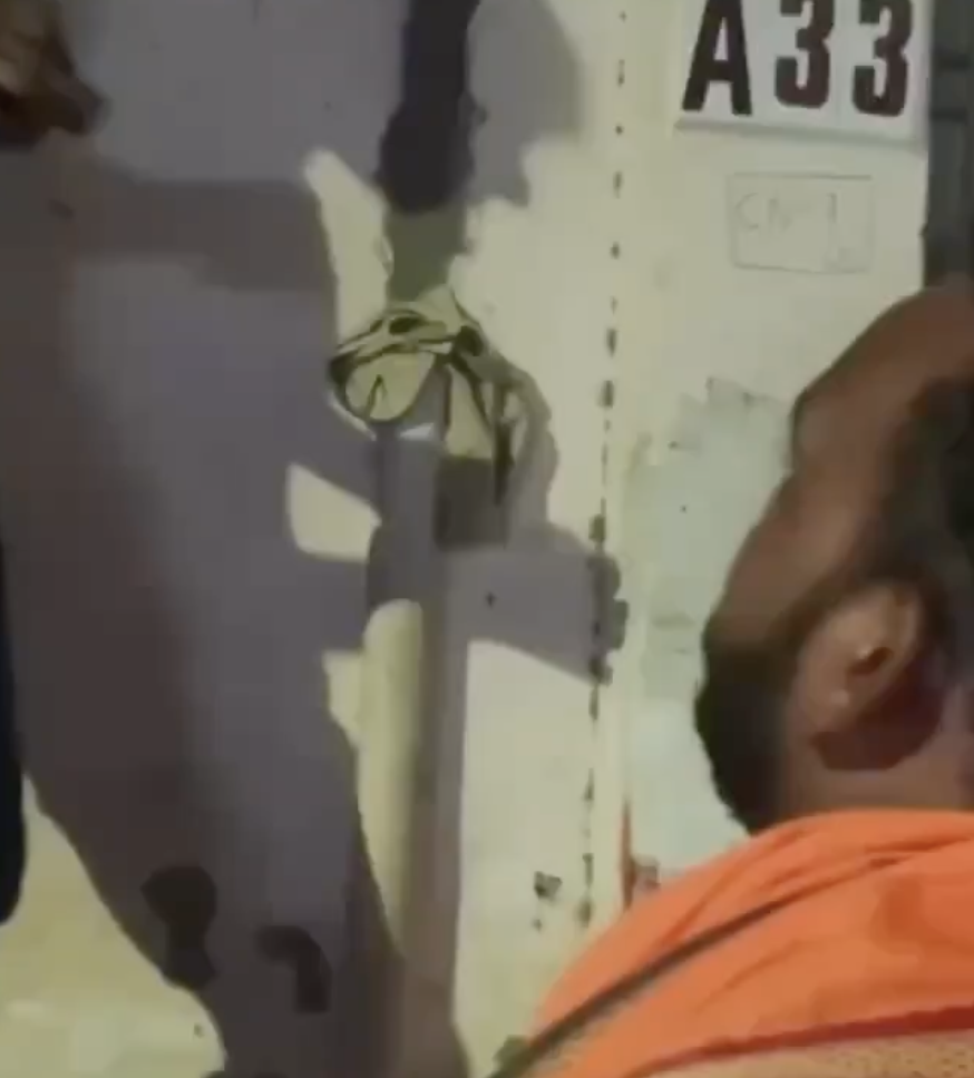 In Ahmedabad, VHP-Bajrang Dal Leader Orders Muslim Man to Leave Hindu Locality Over “Love Jihad”