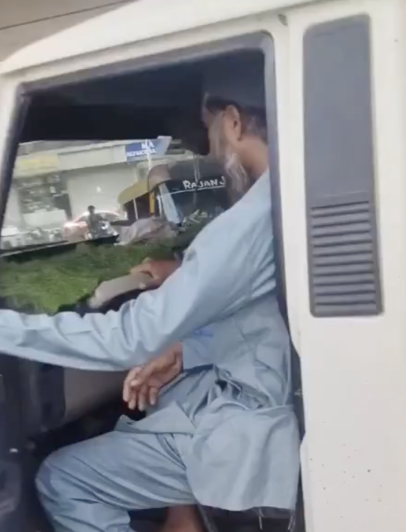 In Ahmedabad, Bajrang Dal Members Harass Muslim Cattle Transporters Because They “Looked Like Jihadis”