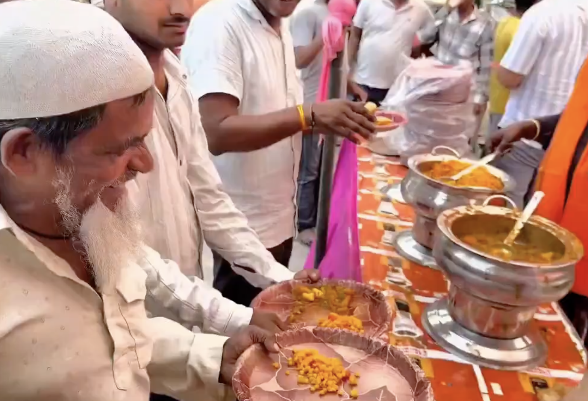 In Domariaganj, BJP Leader Forces Elderly Muslim Man to Chant “Jai Shri Ram” for Prasad