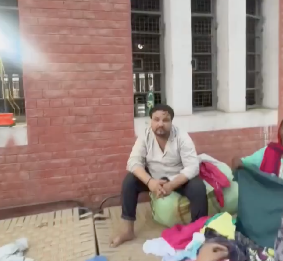 In Rishikesh, VHP-Bajrang Dal Members Threaten Muslim Clothing Vendors
