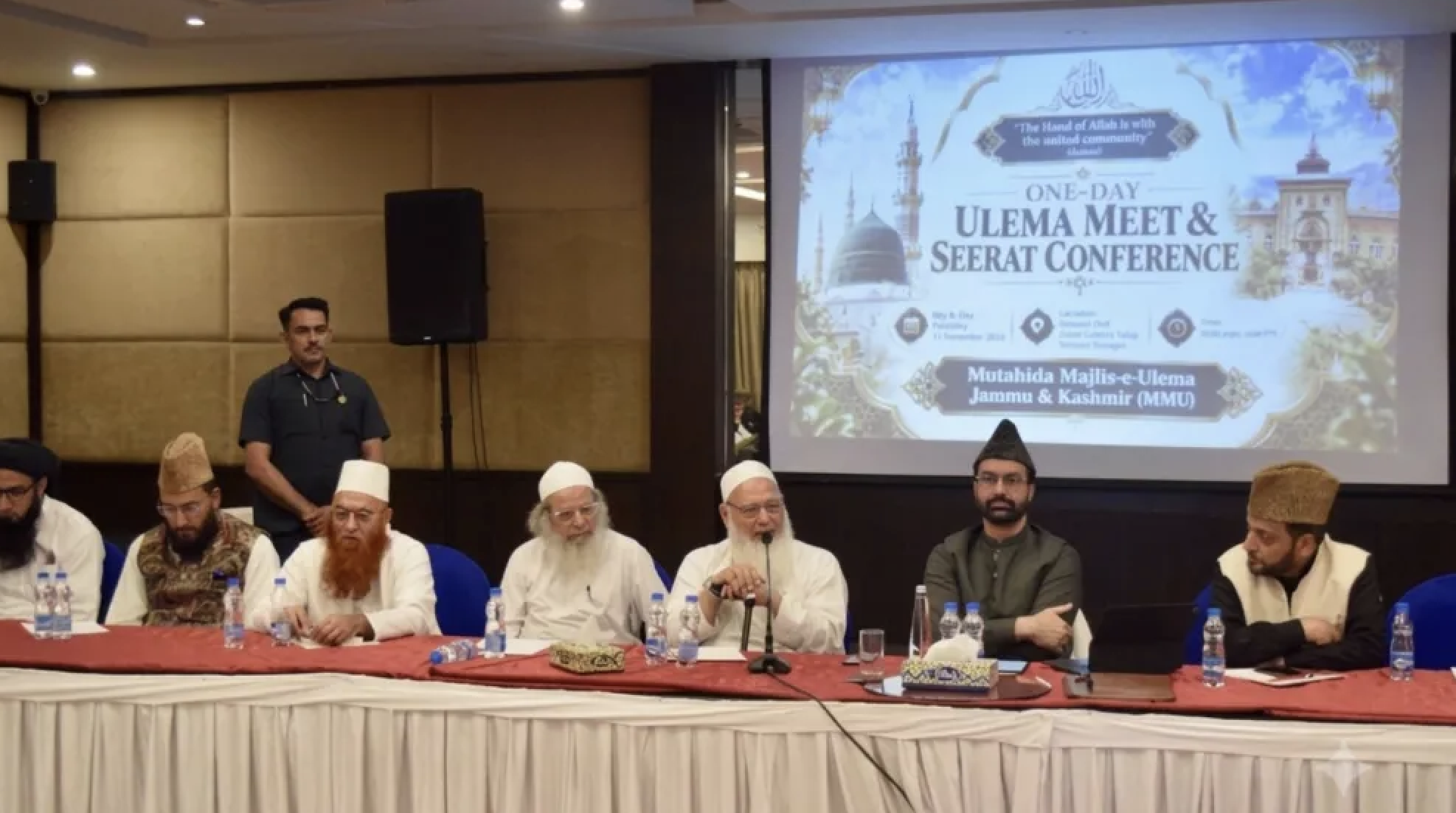 Addiction, suicide, environment damage: Kashmir mosques to take up issues beyond religion (Indian Express)