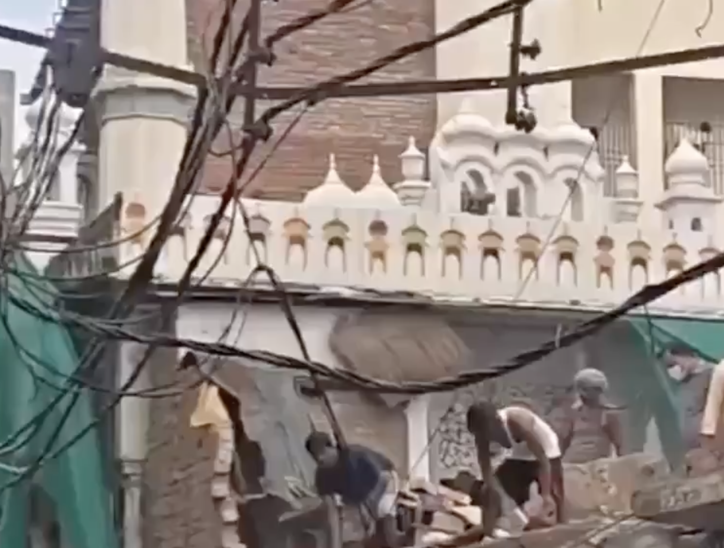 In Varanasi, Authorities Begin Demolishing Portions of Five Mosques for Road Widening