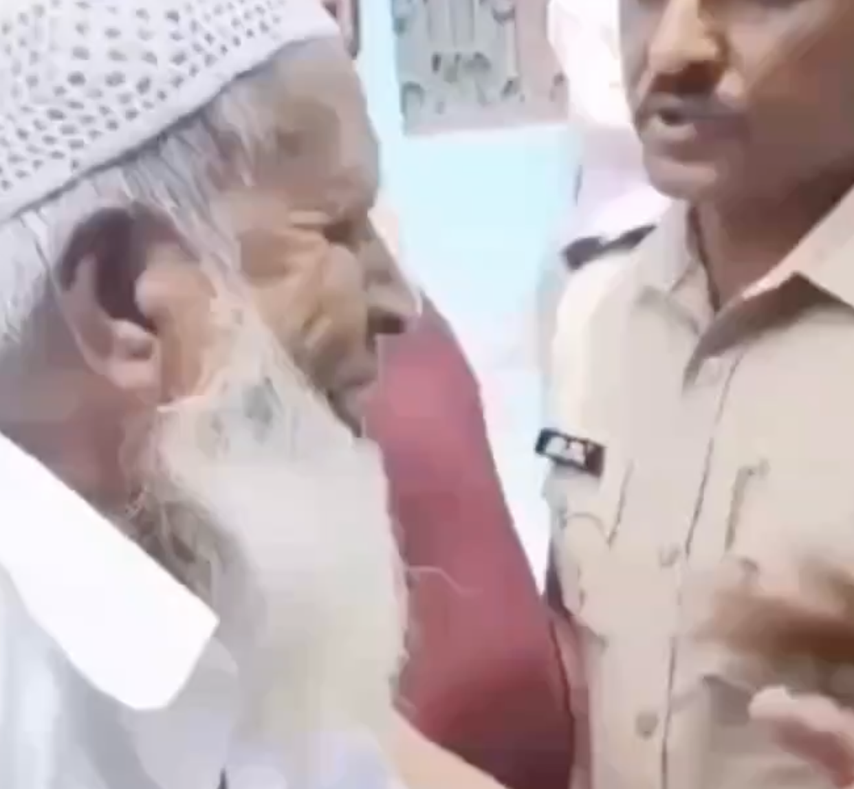 In Rishikesh, VHP-Bajrang Dal Members Target Muslim Family Over Friday Prayers