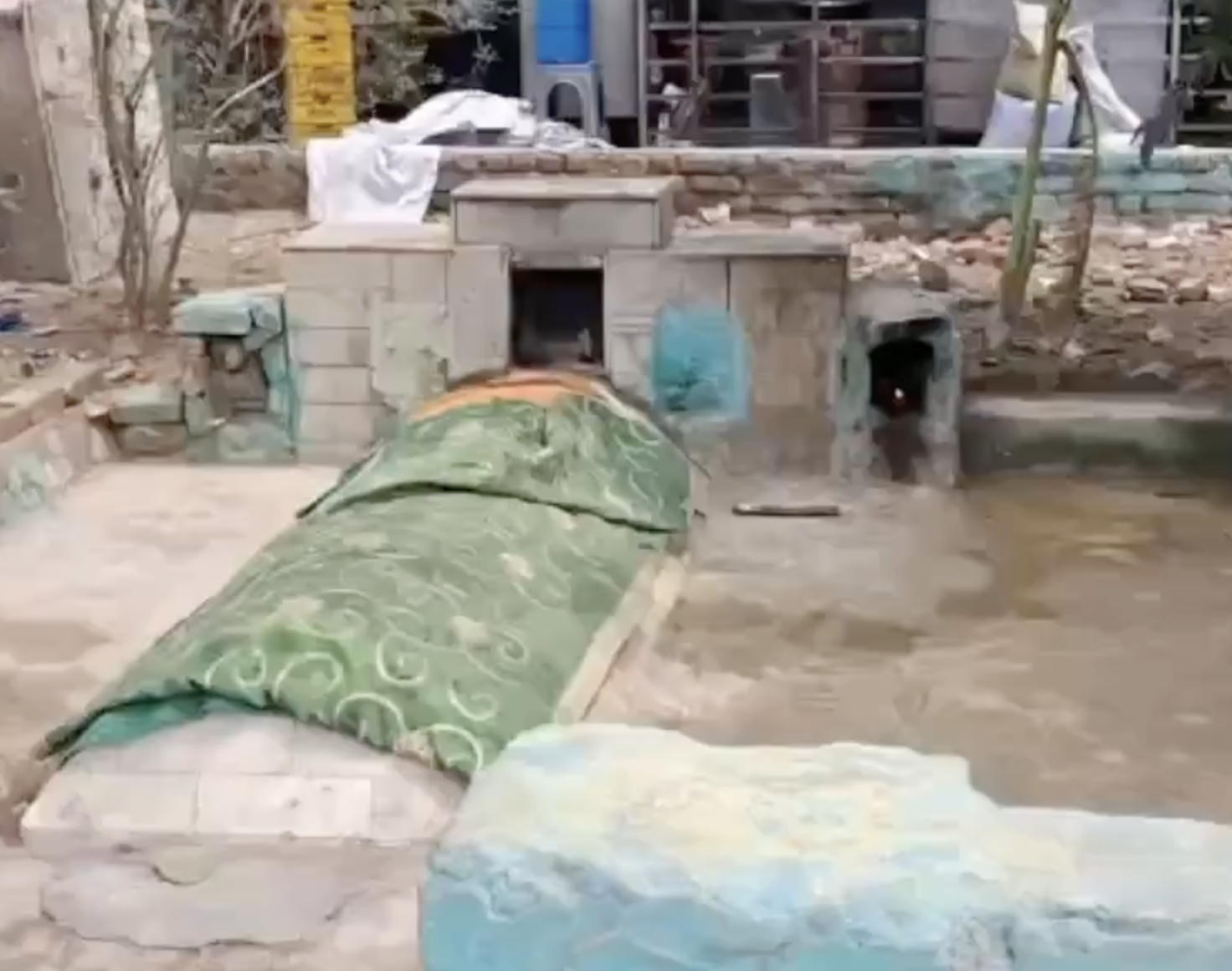 In Ghaziabad, Authorities Demolish 15-Year-Old Mazar Under Heavy Security