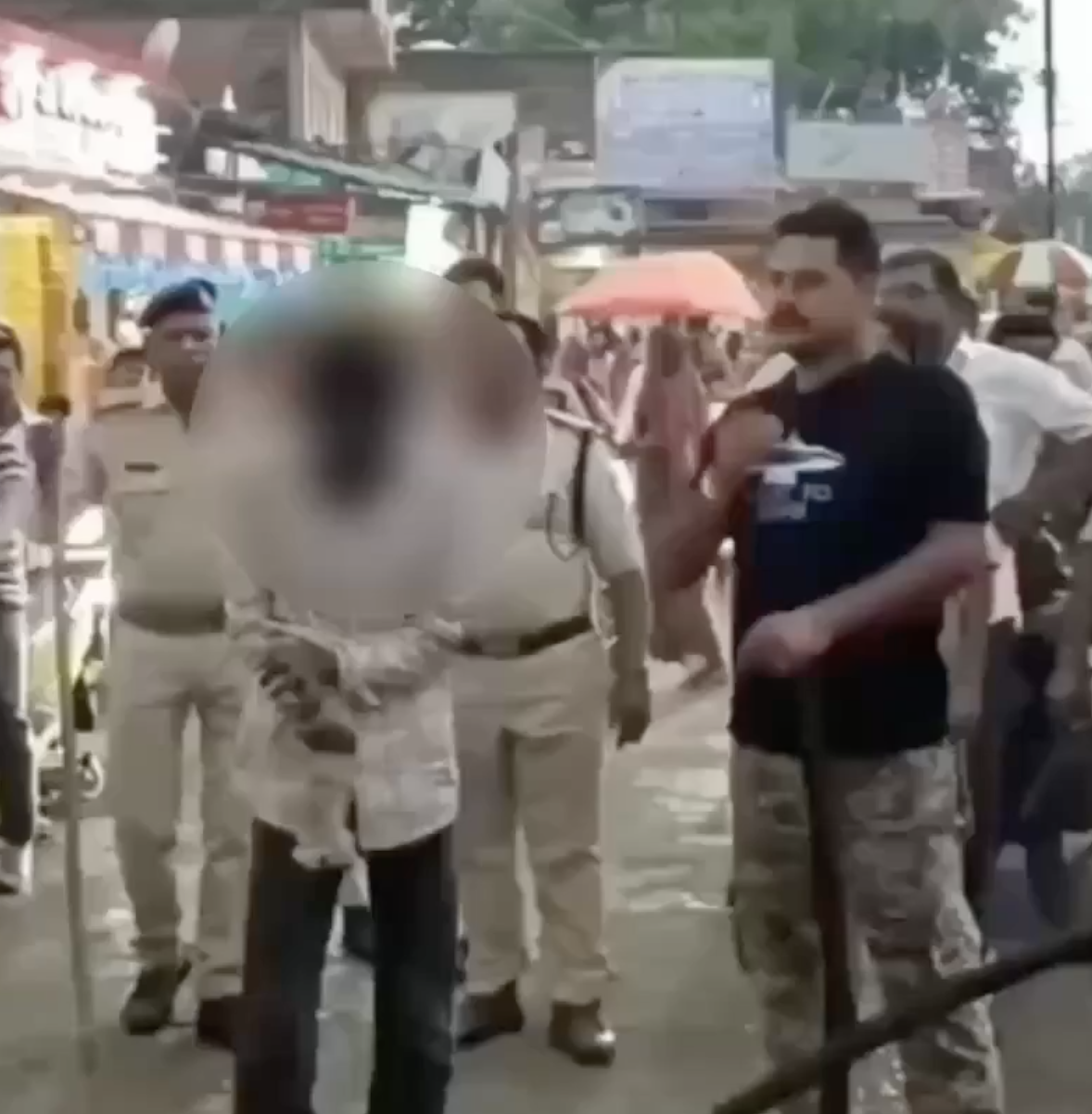 In Ujjain, Police Parade Muslim Man and Force Him to Chant Slogans