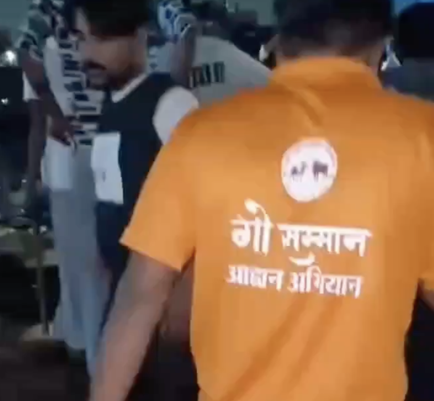 In Delhi, BJP Member and Cow Vigilantes Attack Vendors and Vandalise Meat Stalls