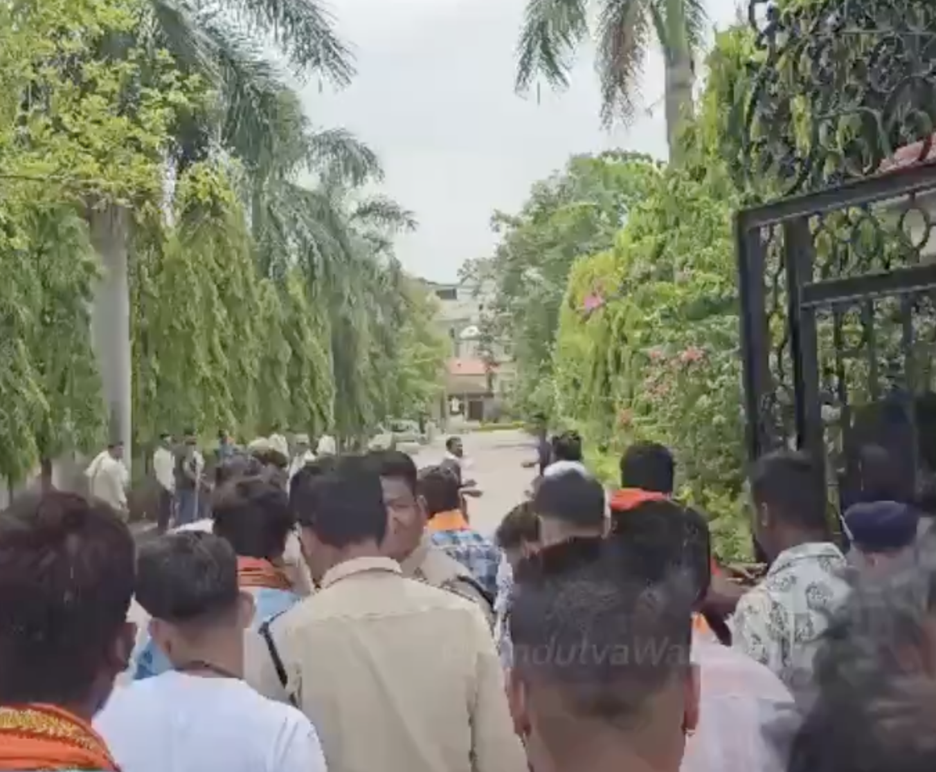 In Jabalpur, VHP-Bajrang Dal Members Vandalise Christian School Over Conversion Allegations