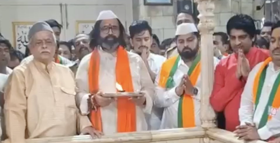In Kalyan, BJP MLA Leads Hindu Ritual at Malang Gad Dargah