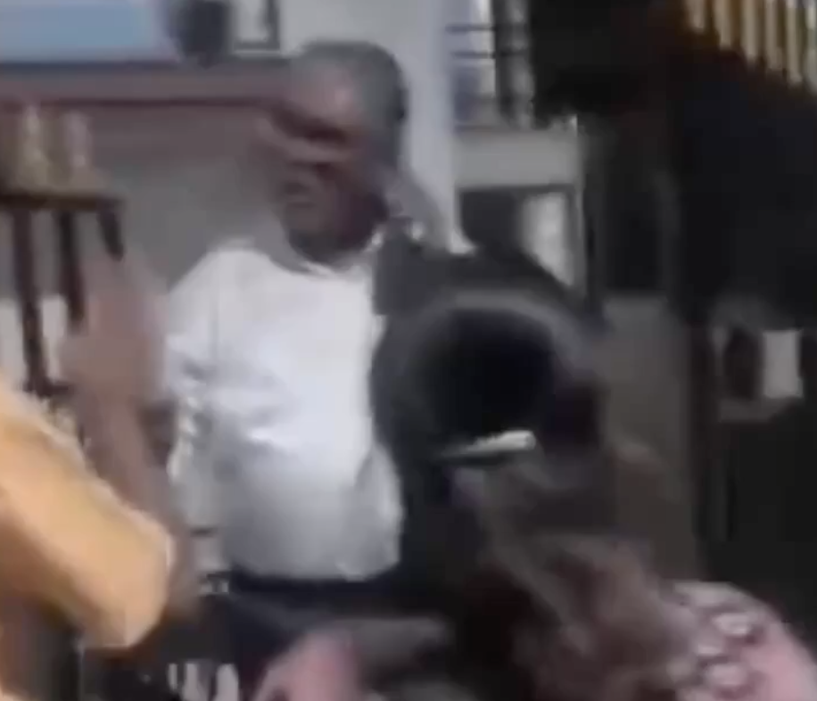 In Kolkata, Hindu Jagaran Manch Members Raid Church and Harass Pastor