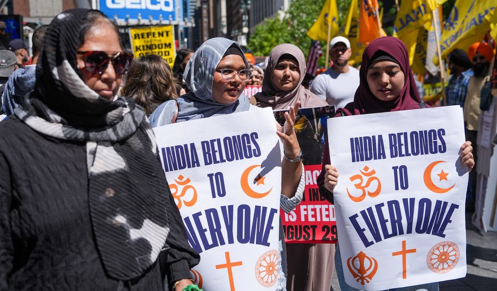 90 US Political Leaders Pledge to Reject RSS-linked Political Donations (The Wire)