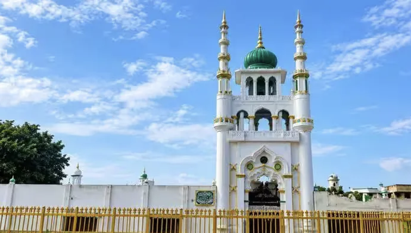 Moradabad authorities assure Allahabad HC no demolition of Mustafa Mosque without formal order (Maktoob Media)